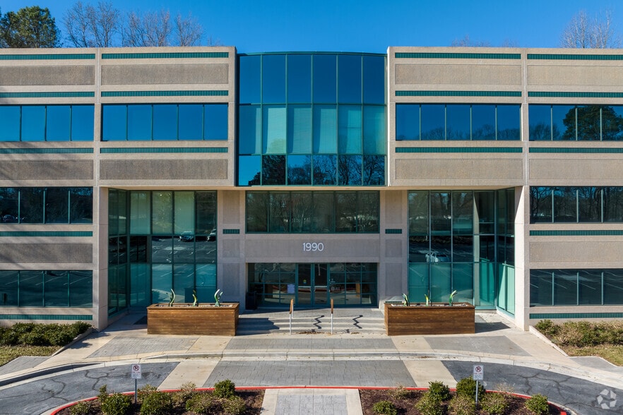 1990 Lakeside Pky, Tucker, GA for lease - Building Photo - Image 2 of 20