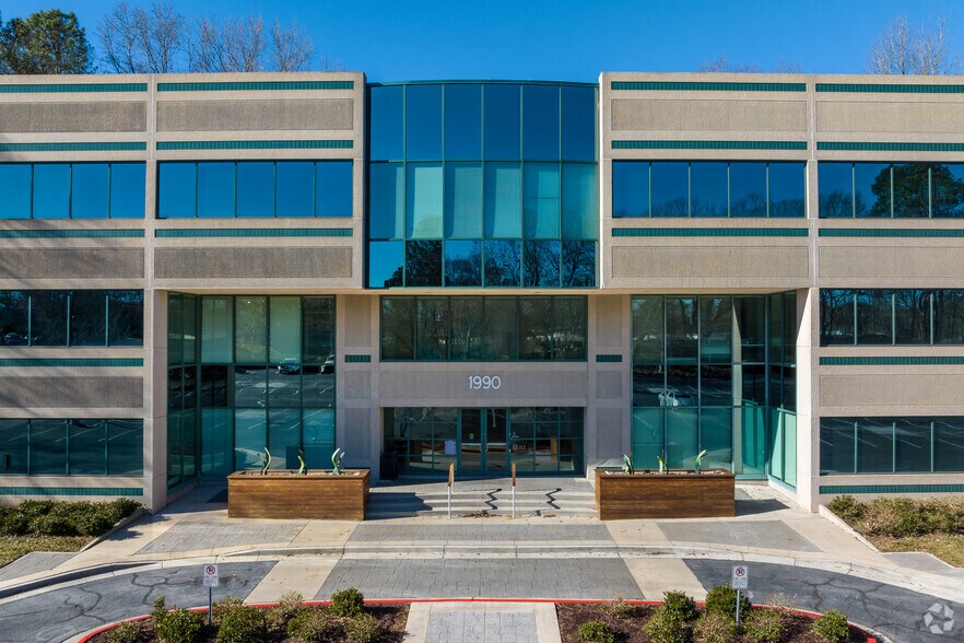 1990 Lakeside Pky, Tucker, GA à louer - Photo du bâtiment - Image 2 de 20