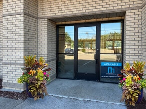 3738-3776 Coon Rapids Blvd NW, Coon Rapids, MN for lease Interior Photo- Image 1 of 4