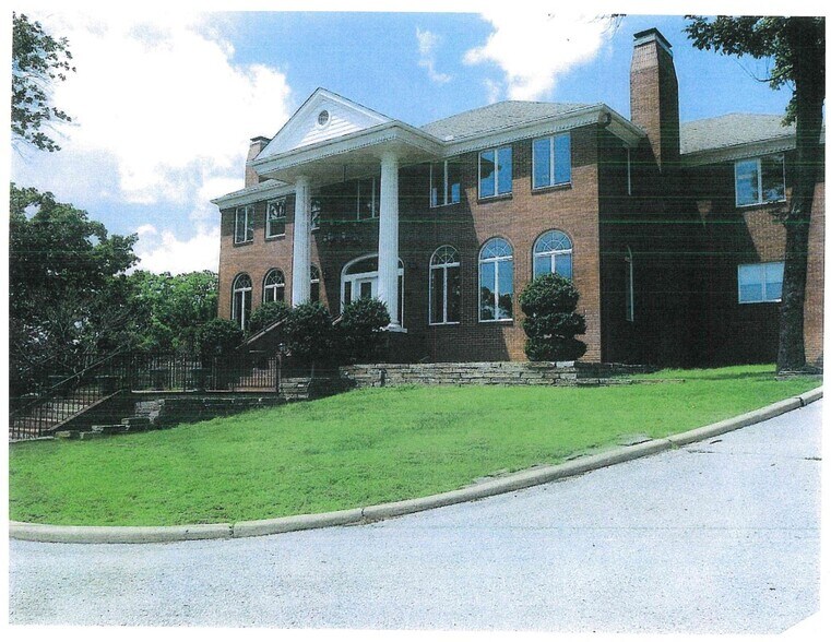 2685 E 75th St, Tulsa, OK à vendre - Photo principale - Image 1 de 4