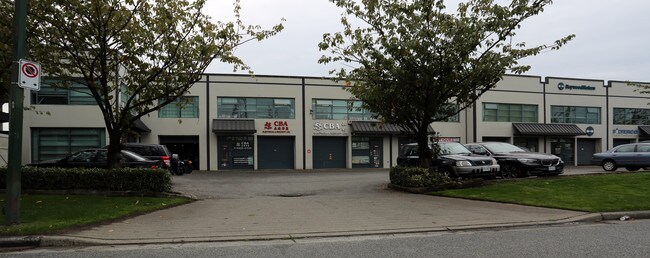 Plus de détails pour 9012 Oak St, Vancouver, BC - Industriel à vendre
