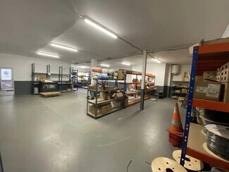 Plus de détails pour Industriel à vendre