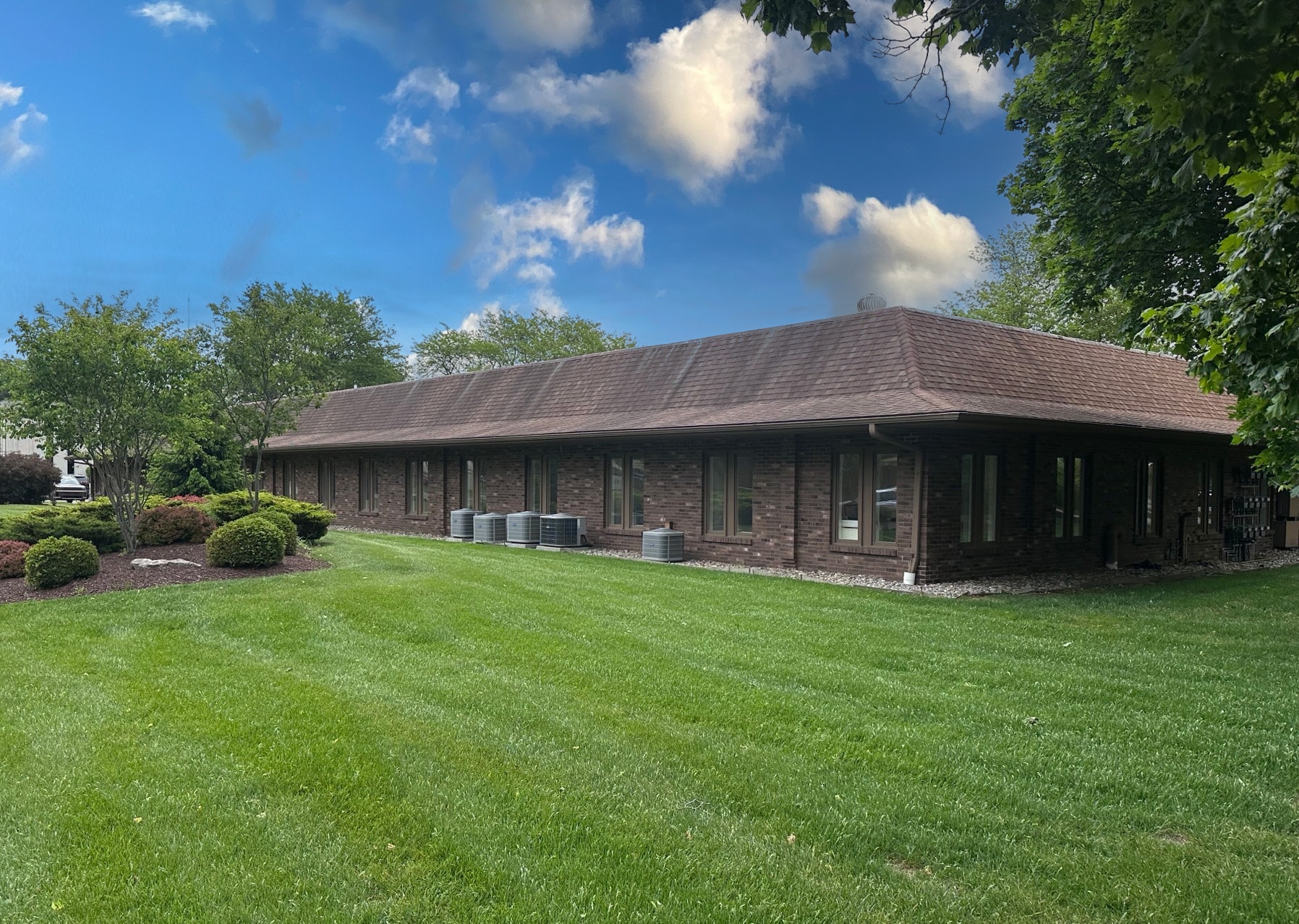 2277 Science Pky, Okemos, MI à vendre Photo du bâtiment- Image 1 de 3