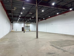 920 State Route 33, Freehold, NJ for lease Interior Photo- Image 1 of 3