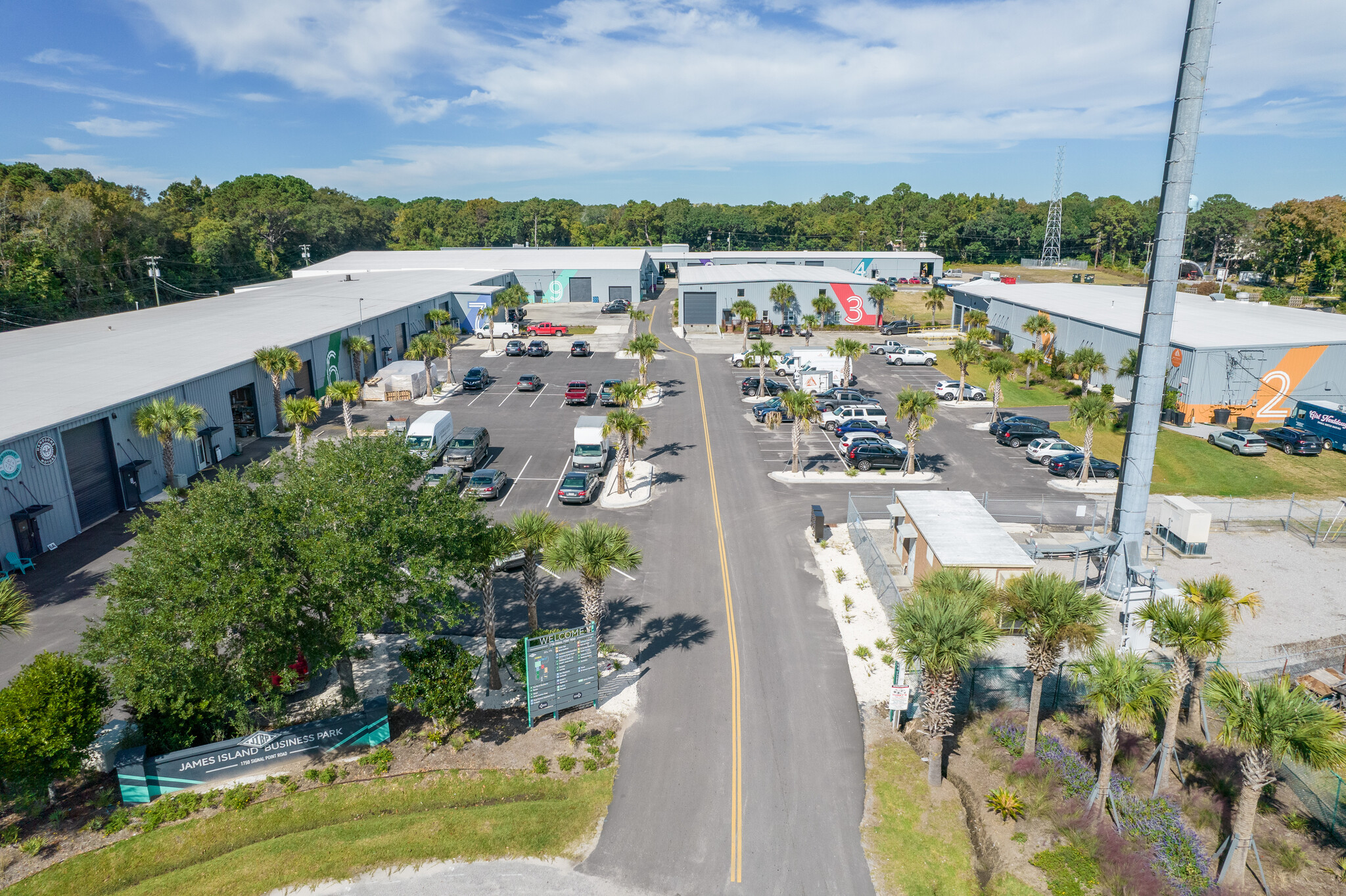 1750 Signal Point Rd, Charleston, SC for lease Primary Photo- Image 1 of 12