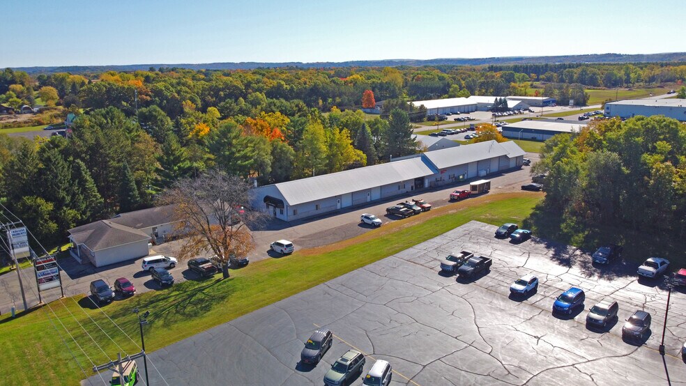 2560 E Main St, Reedsburg, WI à louer - Aérien - Image 3 de 41