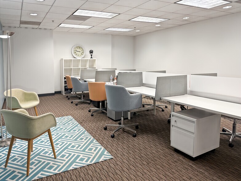 400 Continental Blvd, El Segundo, CA à louer - Photo du bâtiment - Image 3 de 16