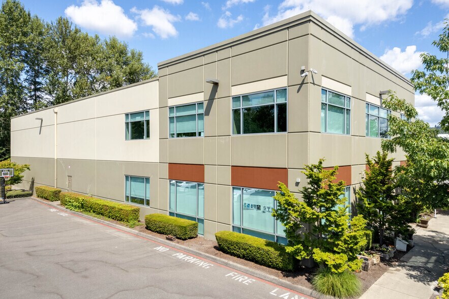 720 SW 34th St, Renton, WA à louer - Photo du bâtiment - Image 3 de 6