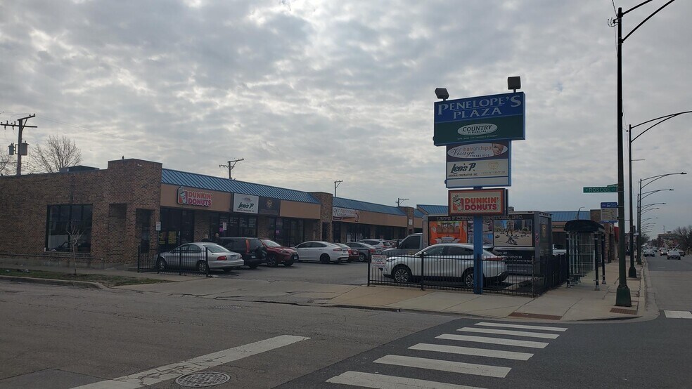 3351 N Harlem Ave, Chicago, IL à louer - Photo du bâtiment - Image 1 de 29