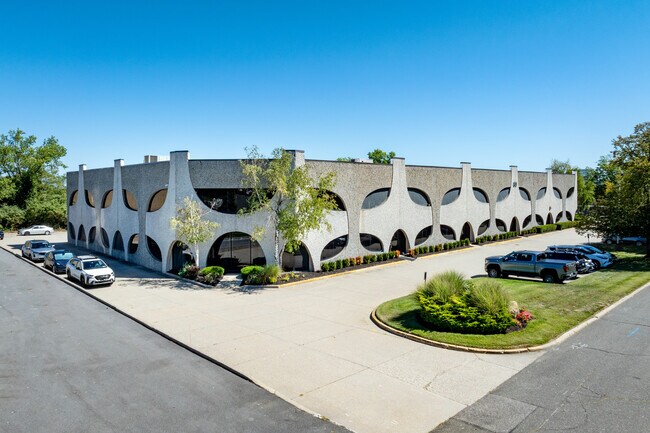 More details for 80 Davids Dr, Hauppauge, NY - Industrial for Lease