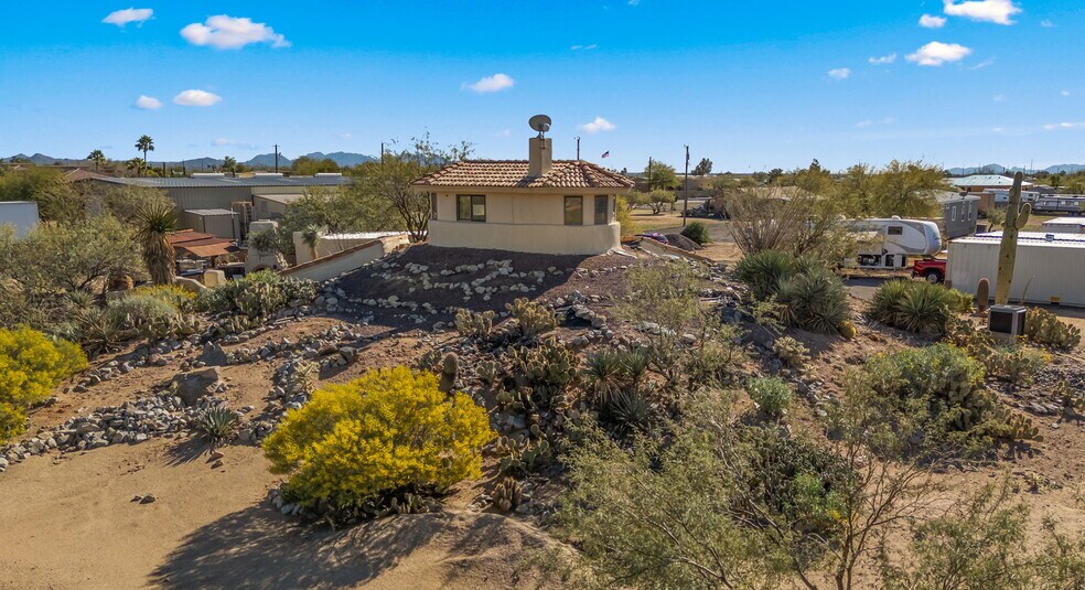 1935 E Joy Ranch Rd, Phoenix, AZ à vendre - Photo du bâtiment - Image 3 de 64