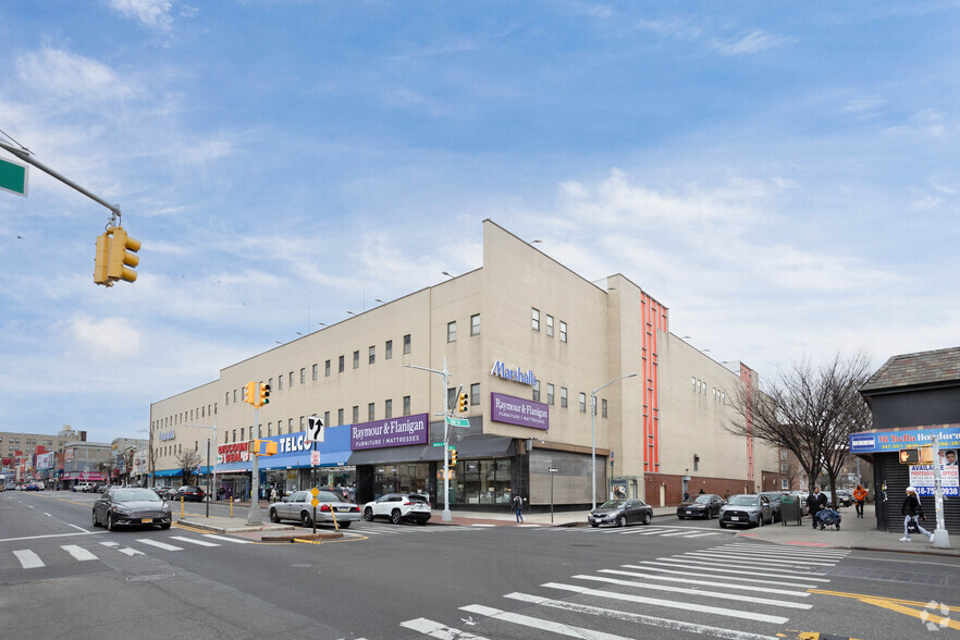 16825 Jamaica Ave, Jamaica, NY for lease - Building Photo - Image 2 of 5