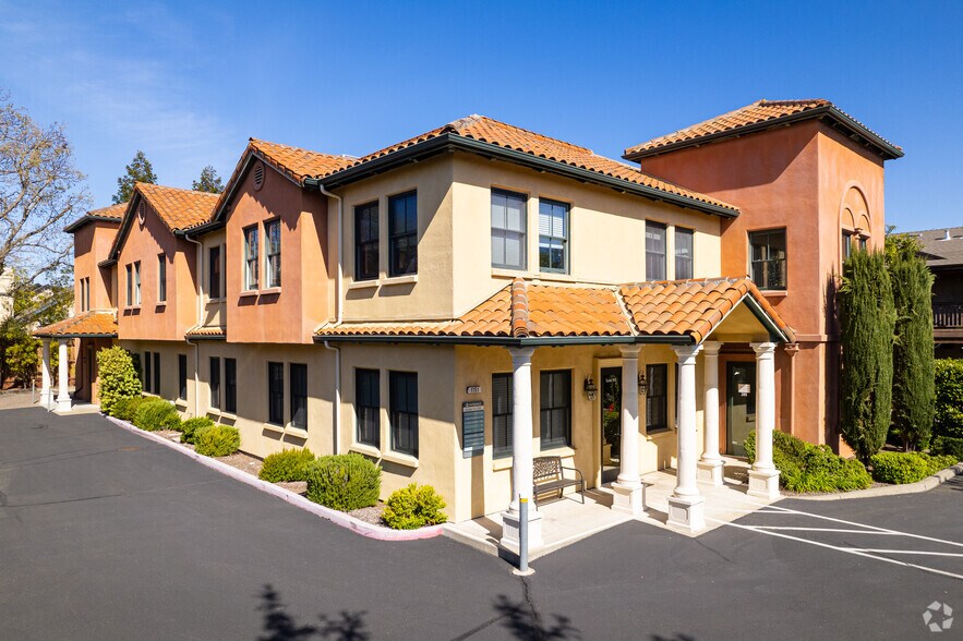 1151 Broadway, Sonoma, CA for sale - Primary Photo - Image 1 of 16