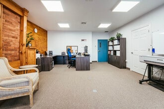 35 N Main St, Southington, CT for lease Interior Photo- Image 2 of 3