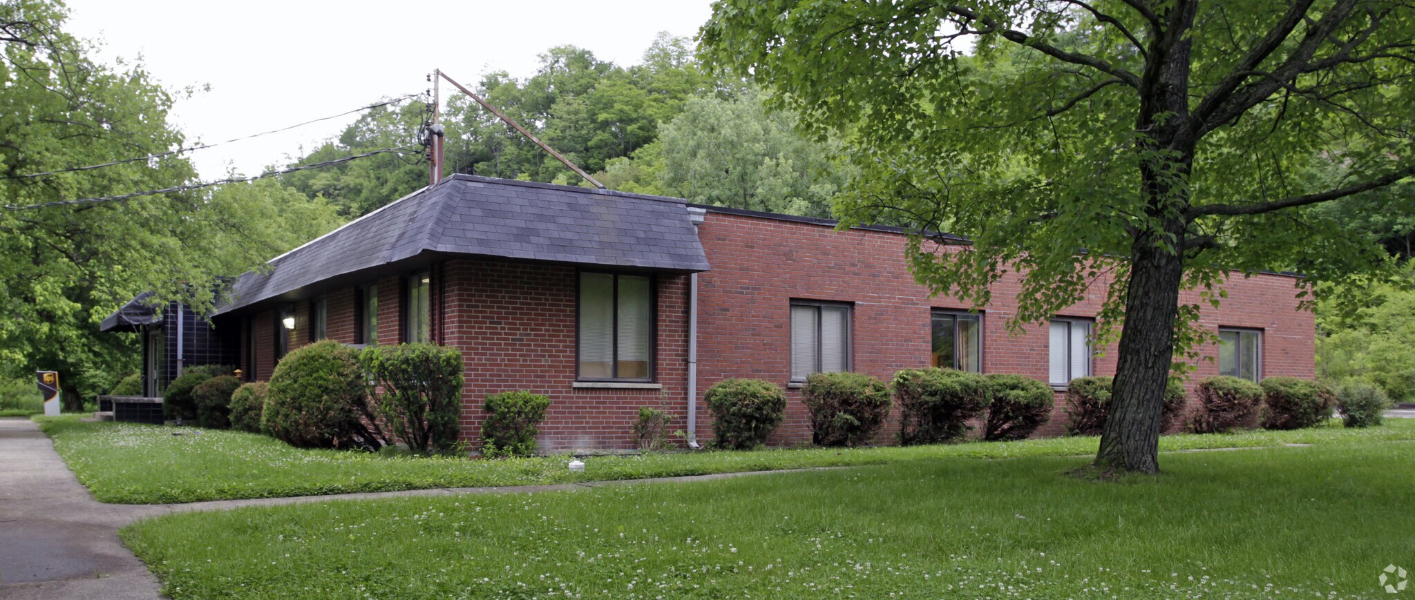 2158 Osterfeld St, Cincinnati, OH à vendre Photo principale- Image 1 de 9