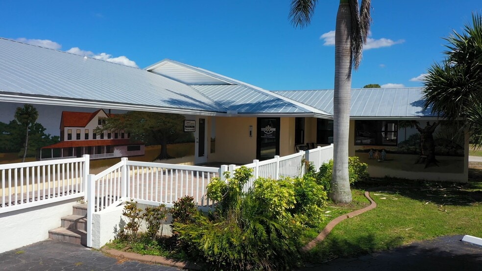 1900 Tamiami Trl, Punta Gorda, FL for sale - Commercial Listing Video - Image 2 of 42