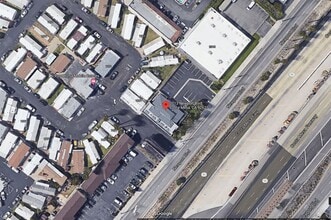 2013 Newport Blvd, Costa Mesa, CA - Aérien  Vue de la carte