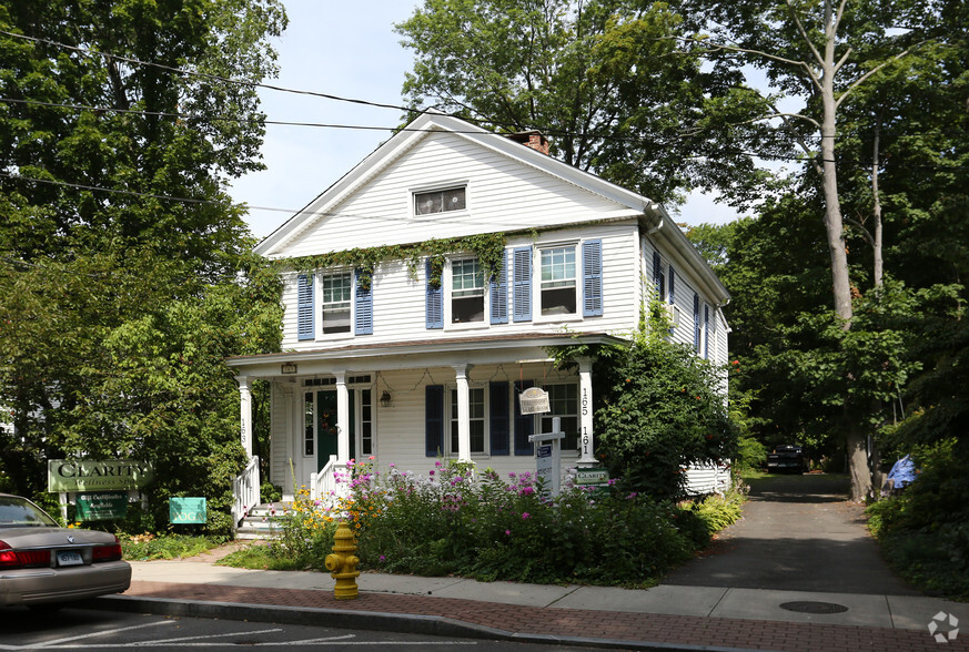 163 Broad St, Milford, CT à vendre - Photo principale - Image 1 de 1