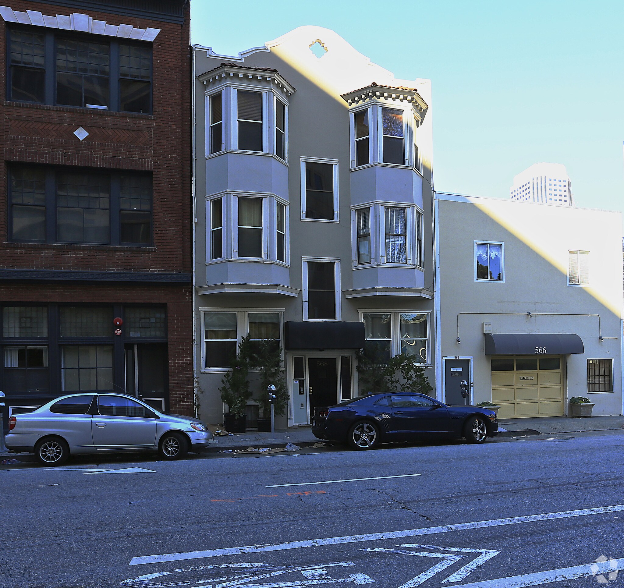 568 Folsom St, San Francisco, CA à vendre Photo du bâtiment- Image 1 de 12