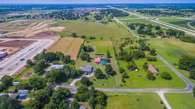 12212 N 135th E Ave, Collinsville, OK à vendre - Aérien - Image 2 de 5