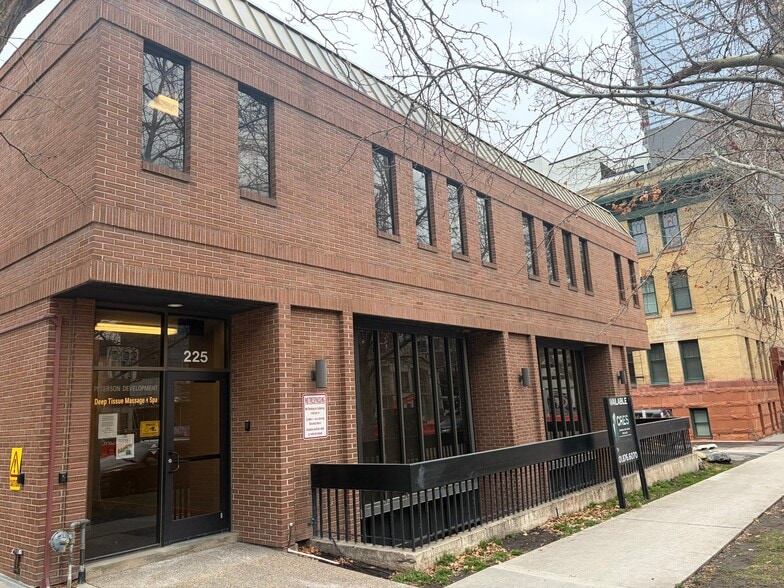 225 S 200 E, Salt Lake City, UT for lease - Building Photo - Image 2 of 2