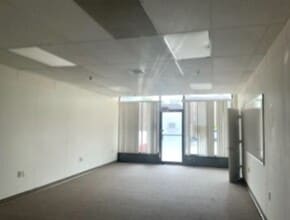 101 Elizabeth St, Derby, CT for lease Interior Photo- Image 2 of 4