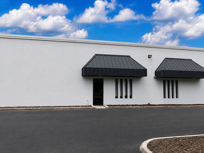 More details for 5151 Sunbeam Rd, Jacksonville, FL - Flex for Lease