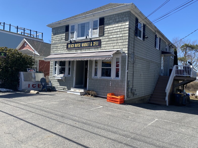 27 E Grand Ave, Scarborough, ME à louer - Photo du b timent - Image 1 de 11