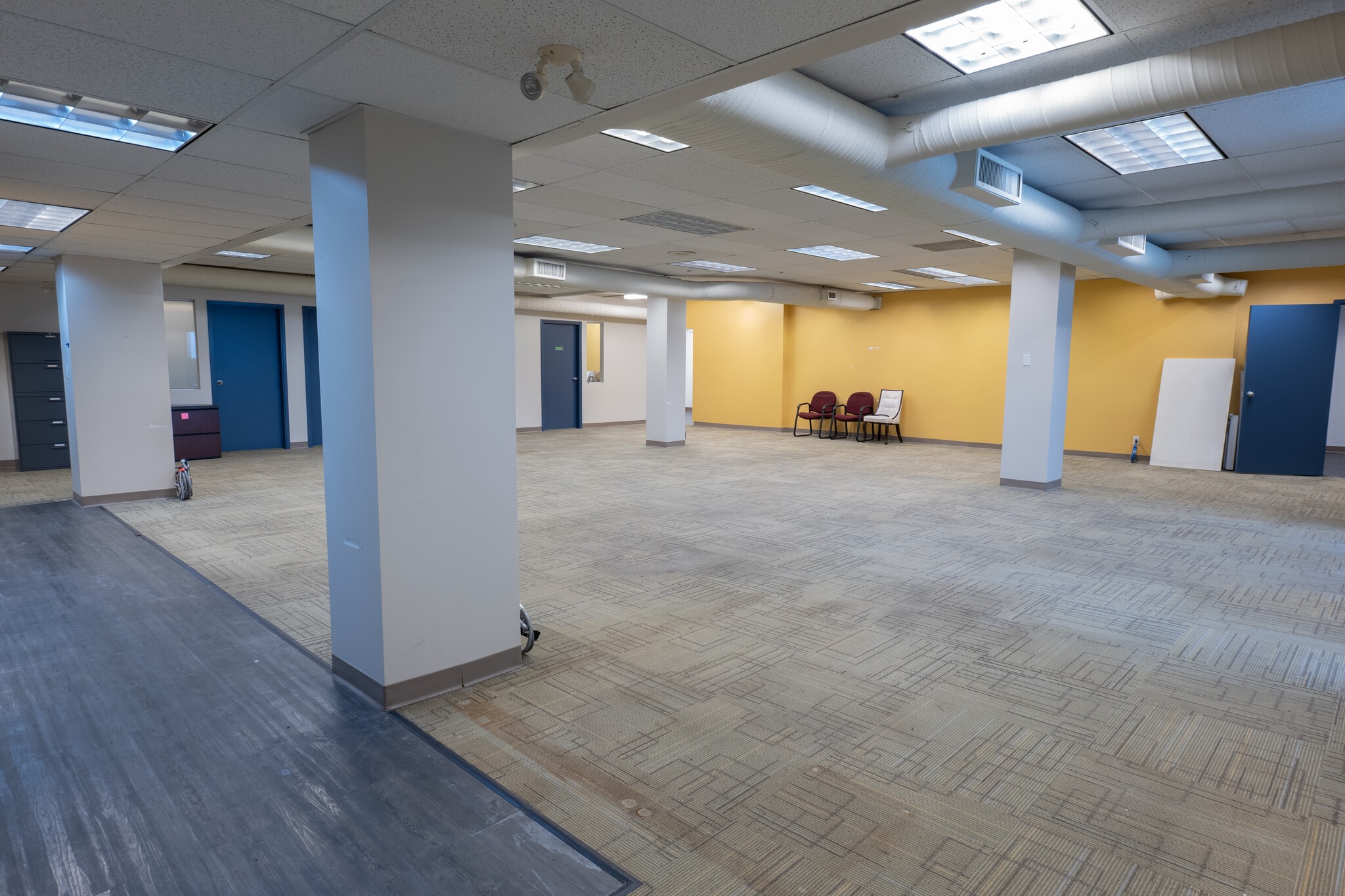 422 6th St, New Westminster, BC for lease Primary Photo- Image 1 of 17