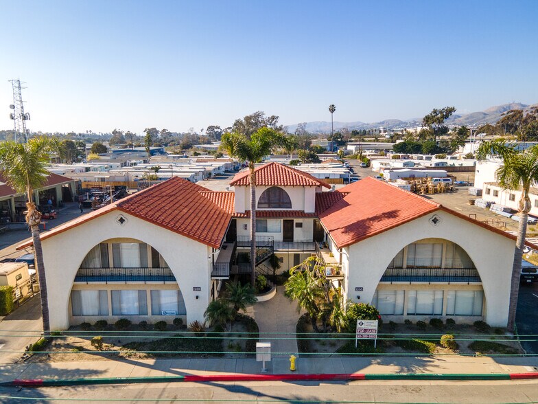 1255-1259 Callens Rd, Ventura, CA à louer - Photo du bâtiment - Image 3 de 5