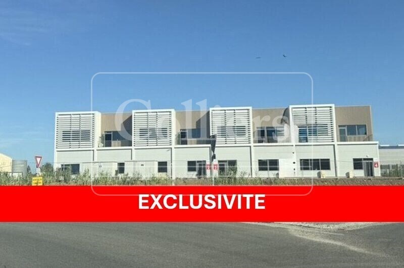 Flex in Marignane for lease Building Photo- Image 1 of 16
