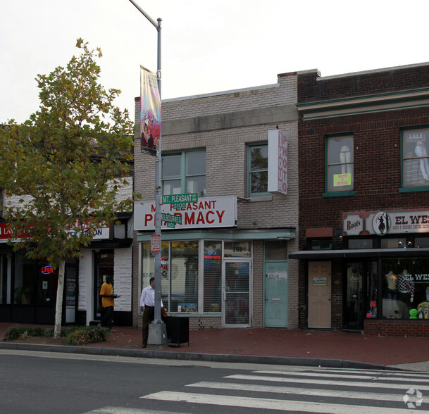 3169 Mt Pleasant St NW, Washington, DC à vendre - Photo principale - Image 1 de 1