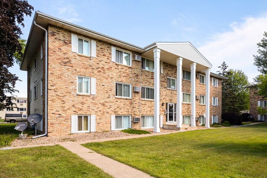 5930-5950 W Broadway Ave, Minneapolis, MN à vendre - Photo du bâtiment - Image 3 de 12