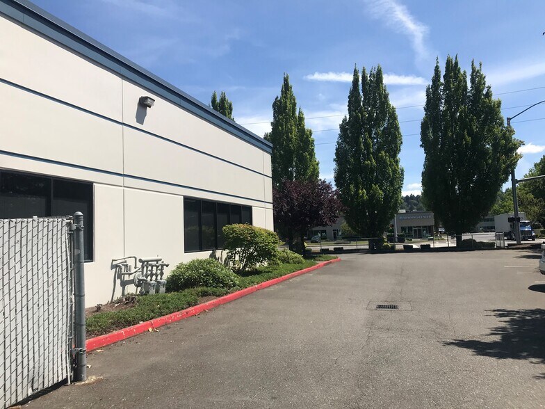 21501-21517 84th Ave S, Kent, WA à louer - Photo du bâtiment - Image 3 de 8