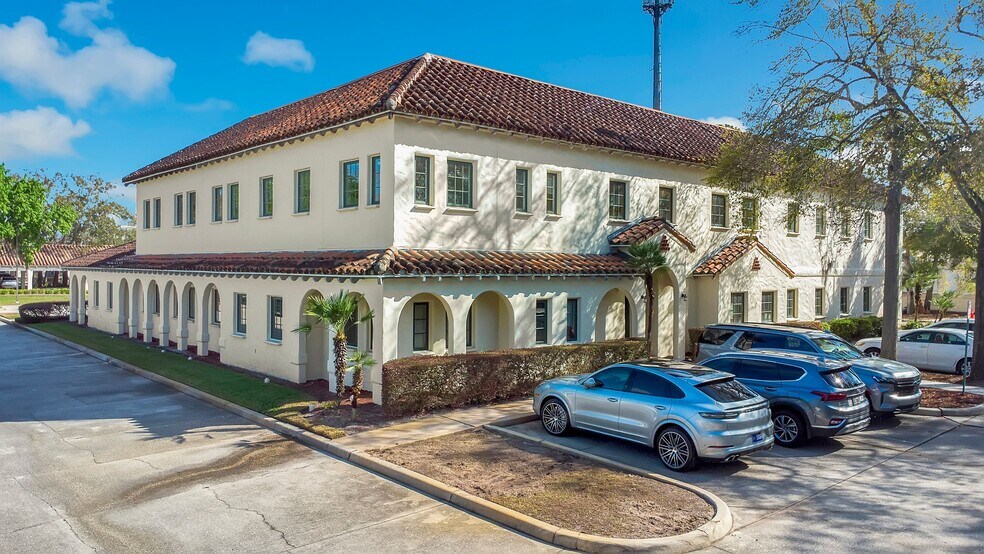1954 Howell Branch Rd, Winter Park, FL à vendre - Photo du bâtiment - Image 3 de 9