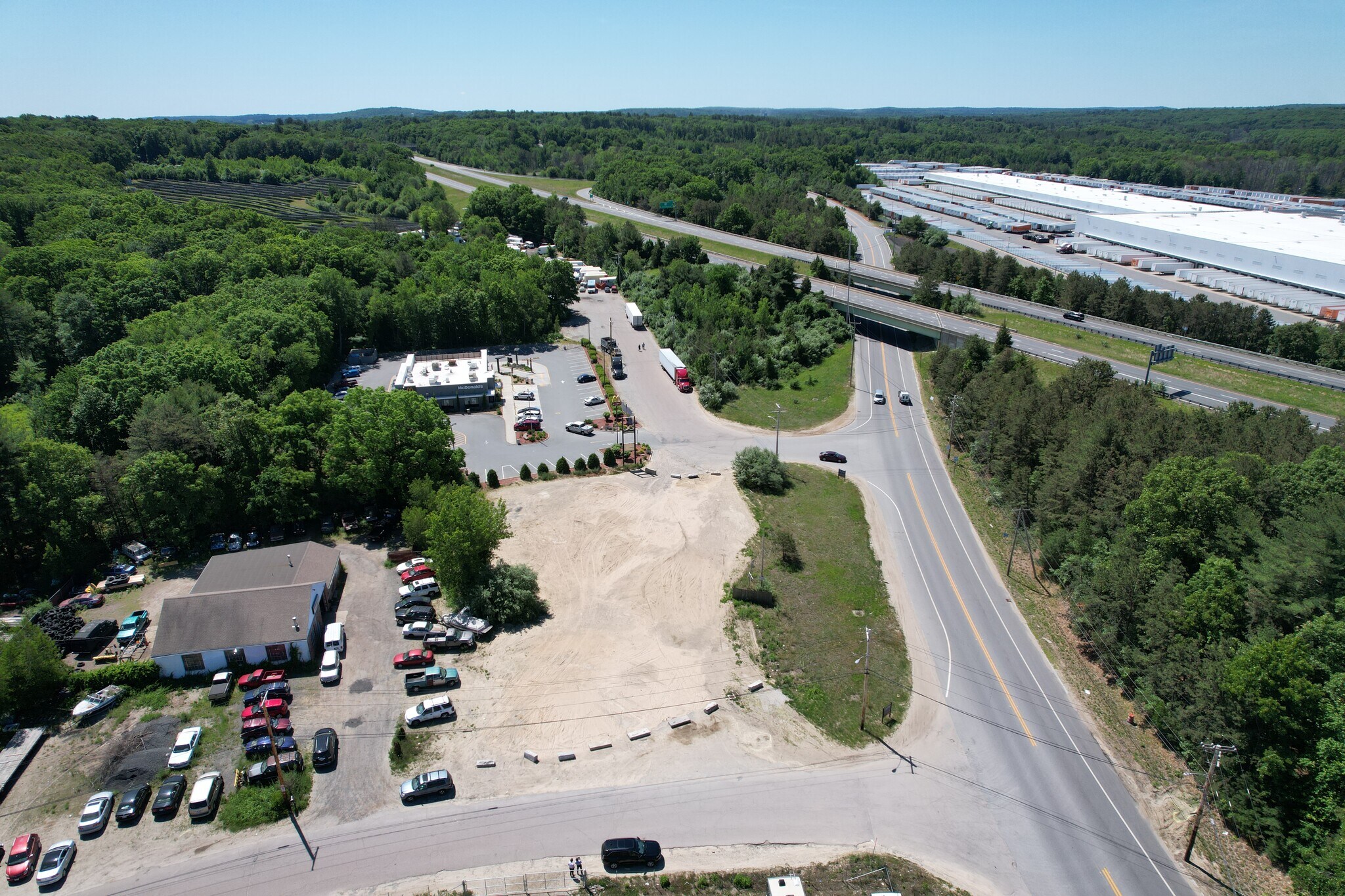 250 Providence St, Uxbridge, MA à vendre Photo principale- Image 1 de 3