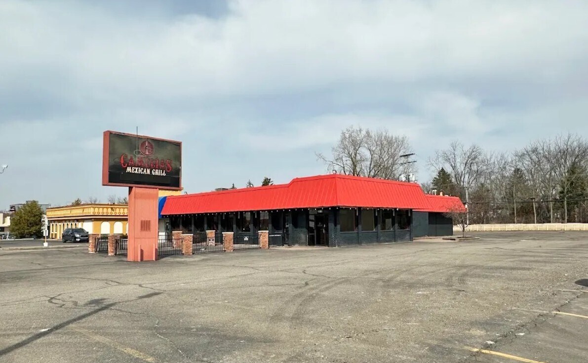 28990-29104 Orchard Lake Rd, Farmington Hills, MI for sale Building Photo- Image 1 of 1