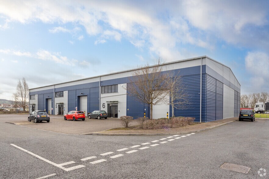 The Quadrant Centre, Quedgeley à louer - Photo du bâtiment - Image 2 de 5