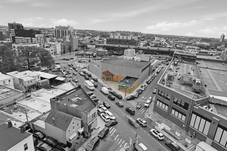 1756 Bushwick Ave, Brooklyn, NY for lease - Building Photo - Image 3 of 6