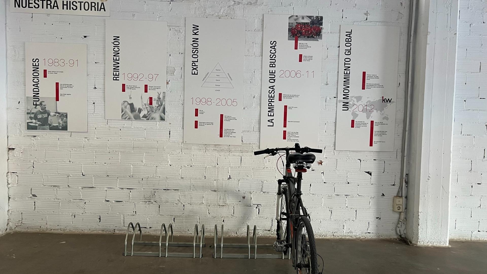 Coworking Space in València, Valencia for lease Interior Photo- Image 1 of 13