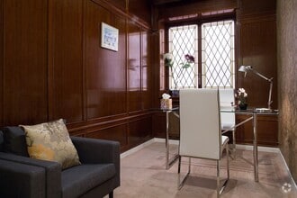 Paseo de Eduardo Dato, 19, Madrid, Madrid for lease Interior Photo- Image 2 of 9