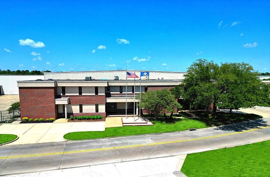 6959/7077 S Choctaw Dr portfolio of 2 properties for sale on LoopNet.ca - Building Photo - Image 2 of 6