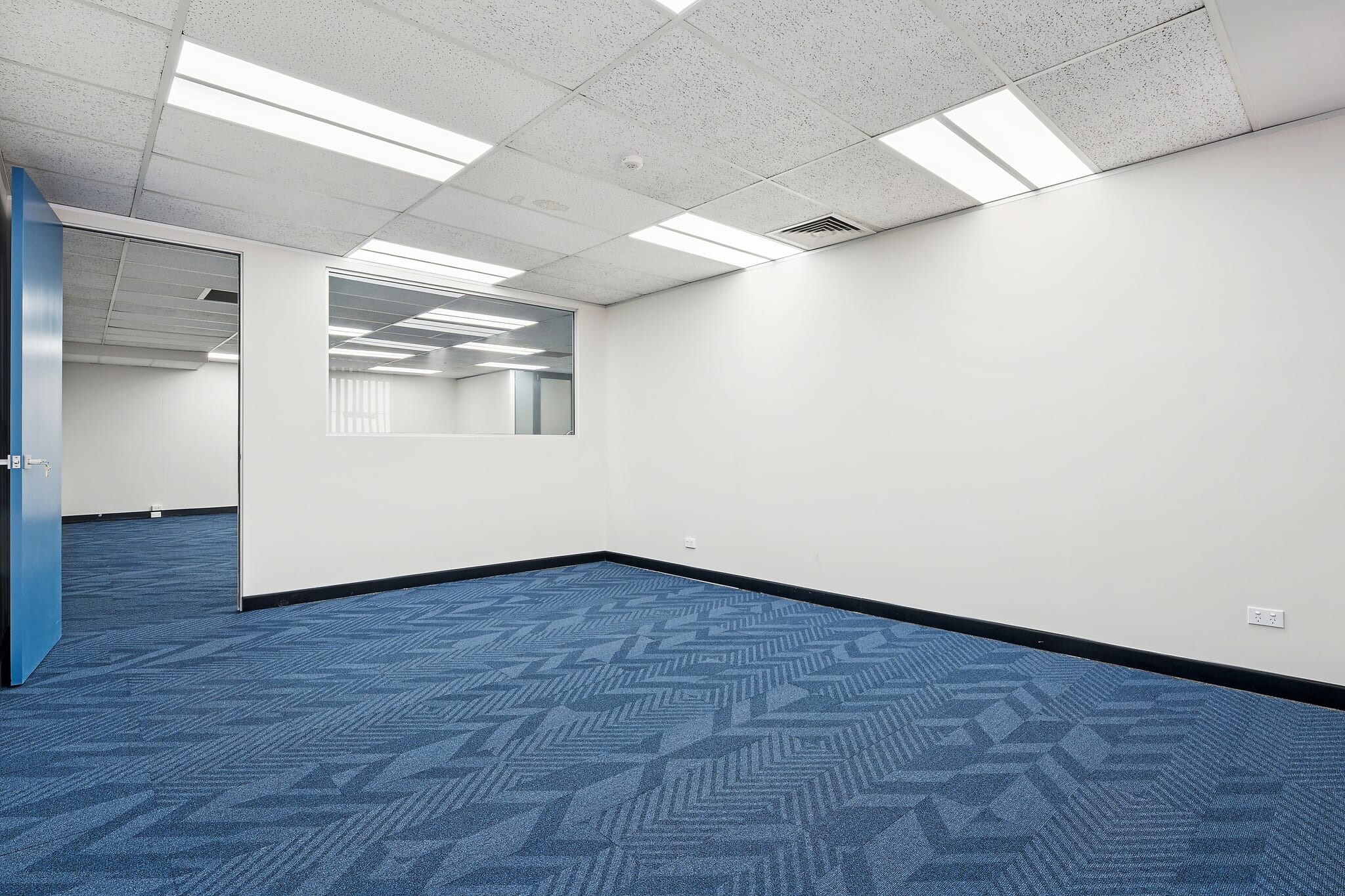 171 Bigge St, Liverpool for lease Interior Photo- Image 1 of 3
