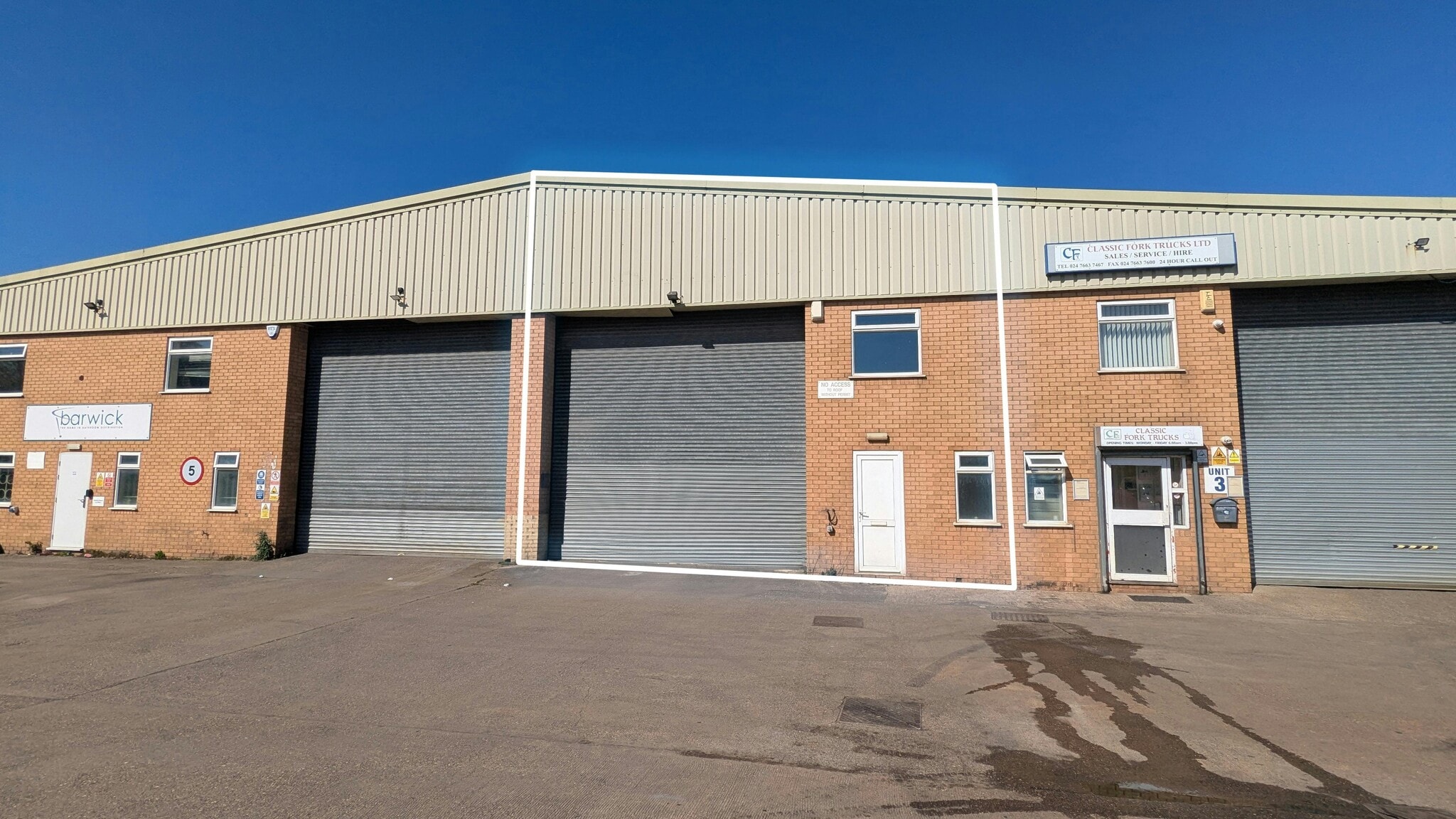 Hammond Clos, Nuneaton for lease Building Photo- Image 1 of 6