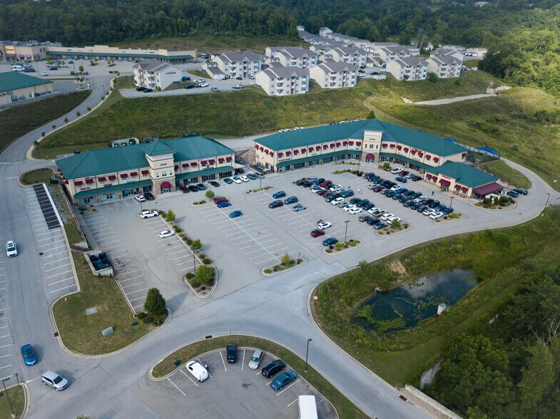 2000 Park Place Dr, Washington, PA à louer - Photo du bâtiment - Image 1 de 74