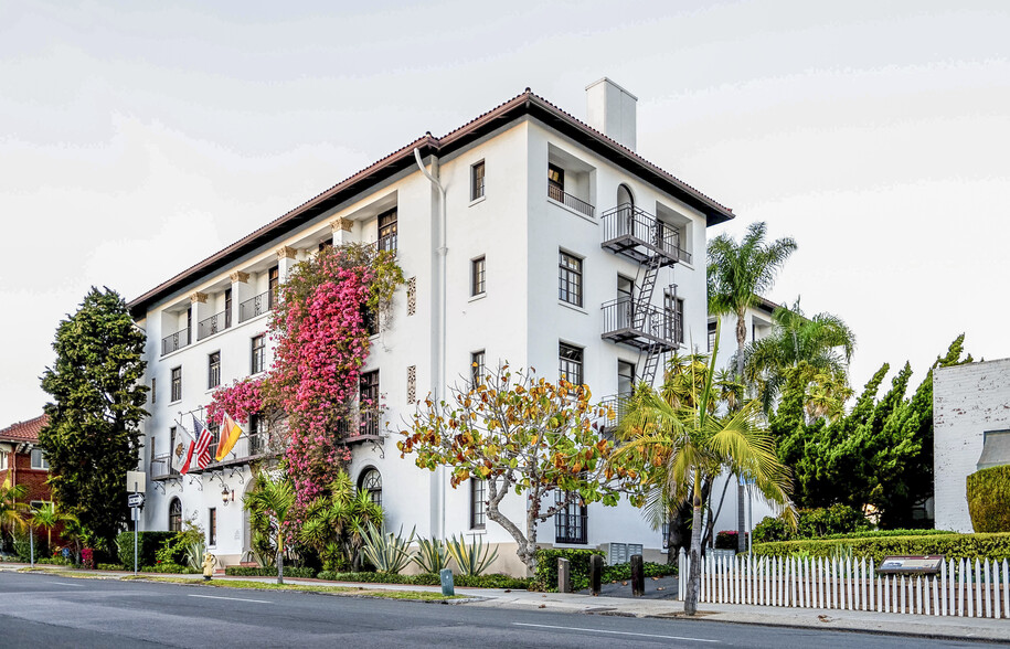 924 Anacapa St, Santa Barbara, CA à louer - Photo du bâtiment - Image 1 de 9