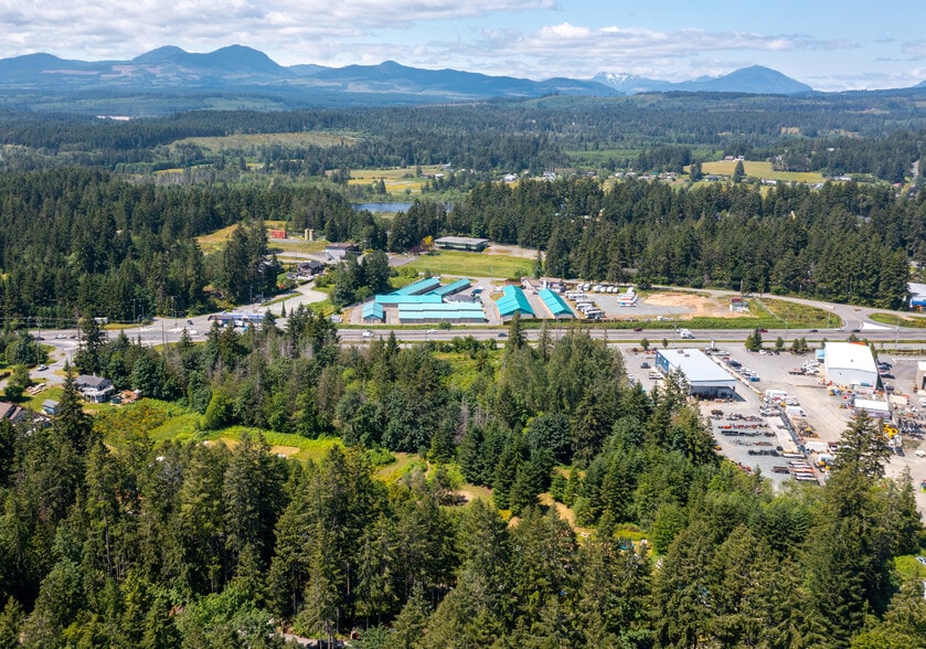 2160-2180 Schoolhouse Rd, Nanaimo, BC for sale - Building Photo - Image 1 of 6