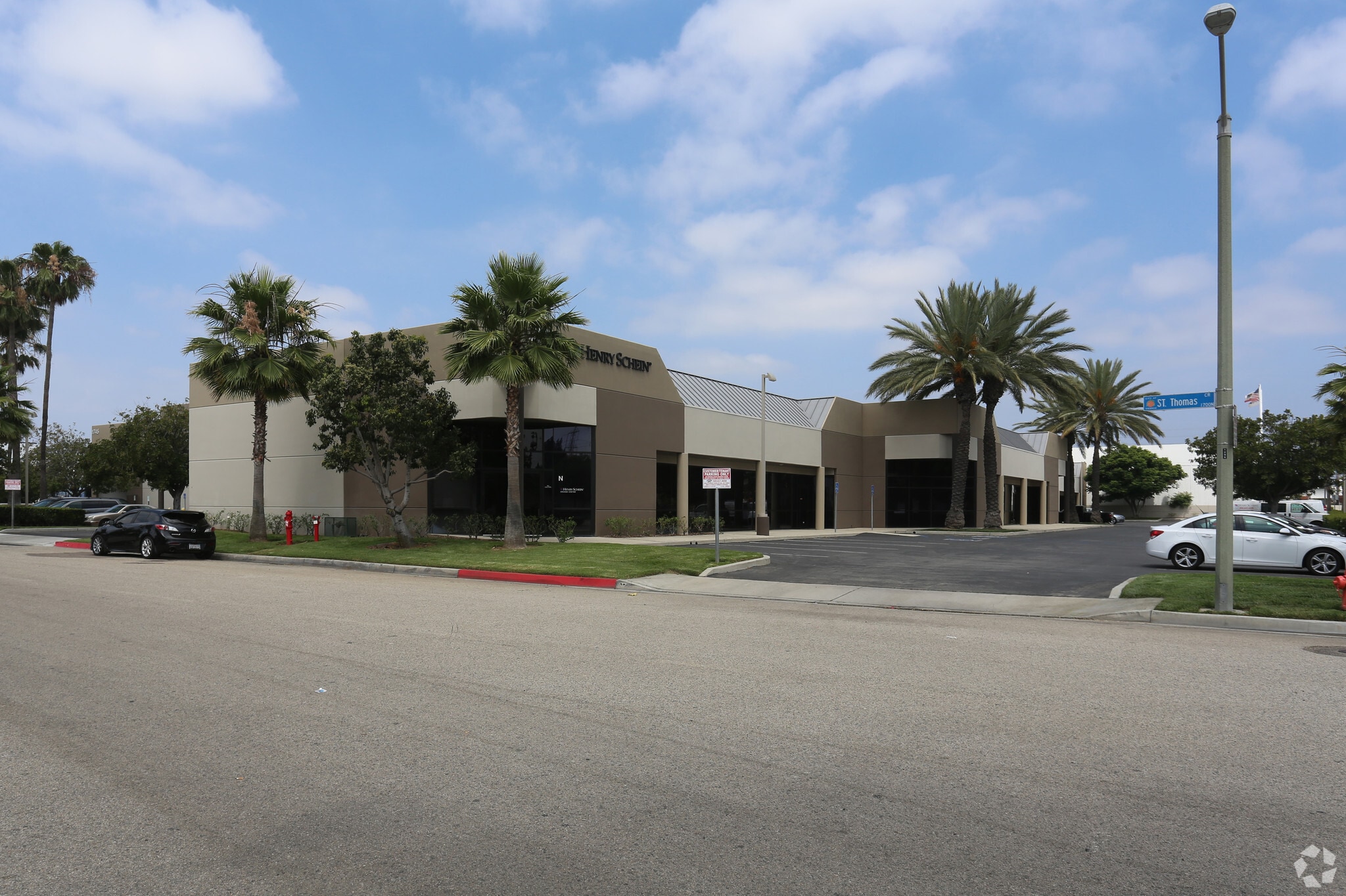 307 W Taft Ave, Orange, CA for lease Building Photo- Image 1 of 4
