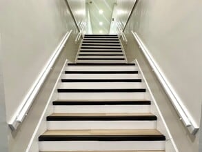 8 Crain Hwy N, Glen Burnie, MD à louer Photo intérieure- Image 2 de 11