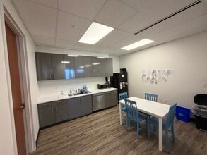 6377 S Revere Pky, Centennial, CO for lease Interior Photo- Image 1 of 6